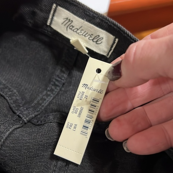 Madewell NWT Rigid Denim A-Line Skirt in Black Size 28 - Picture 9 of 13